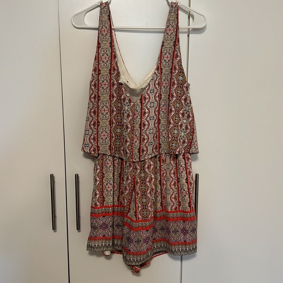 Patterned romper - Picture 2 of 4